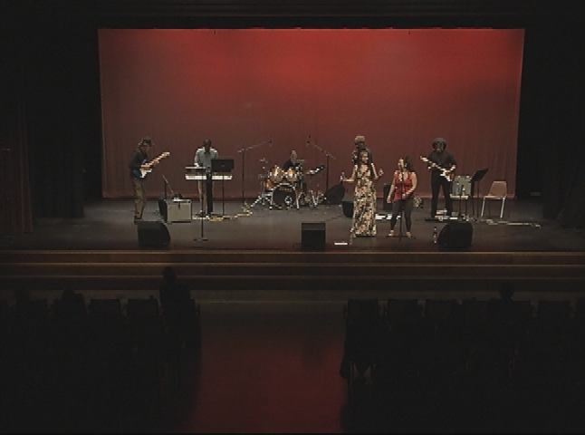 Ione Angeles and the Irie Vibes Reggae Band