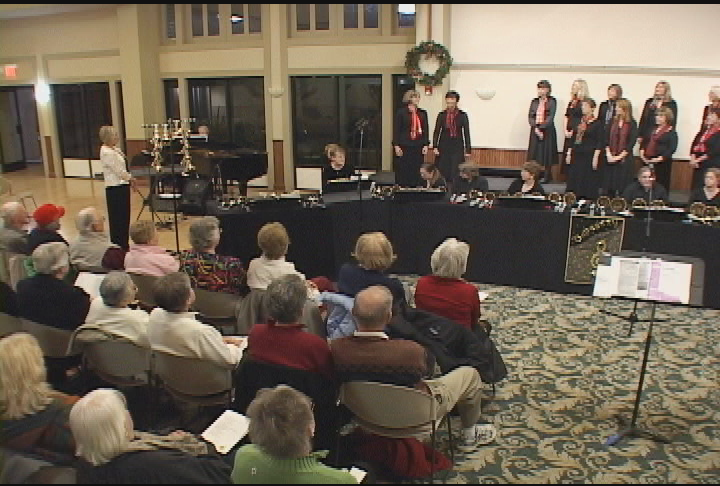 Here We Come-A-Wassailing       Tapestry